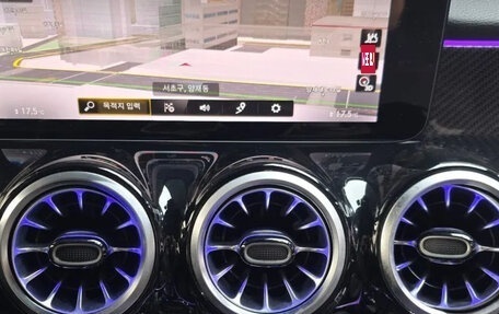 Mercedes-Benz GLB, 2023 год, 2 635 000 рублей, 13 фотография