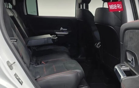 Mercedes-Benz GLB, 2023 год, 2 635 000 рублей, 11 фотография