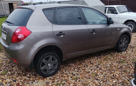 KIA cee'd I рестайлинг, 2007 год, 720 000 рублей, 7 фотография
