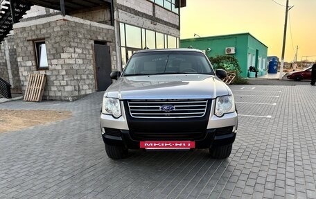 Ford Explorer IV, 2006 год, 1 050 000 рублей, 2 фотография