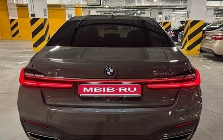 BMW 7 серия, 2021 год, 7 580 000 рублей, 4 фотография