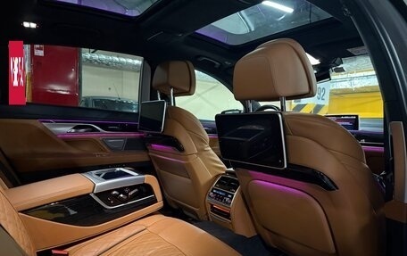 BMW 7 серия, 2021 год, 7 580 000 рублей, 11 фотография