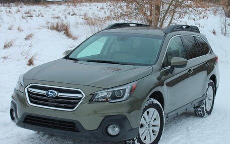 Subaru Outback IV рестайлинг, 2019 год, 3 850 000 рублей, 1 фотография