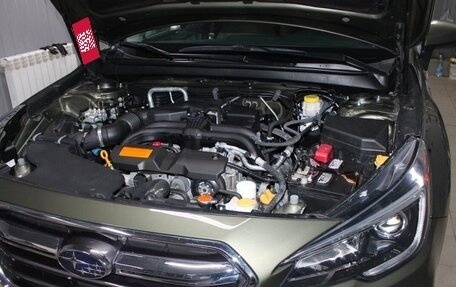 Subaru Outback IV рестайлинг, 2019 год, 3 850 000 рублей, 12 фотография