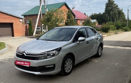 Citroen C4 II рестайлинг, 2019 год, 910 000 рублей, 2 фотография