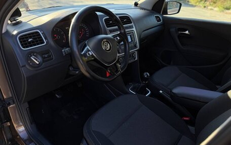 Volkswagen Polo VI (EU Market), 2015 год, 1 300 000 рублей, 9 фотография