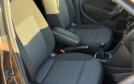 Volkswagen Polo VI (EU Market), 2015 год, 1 300 000 рублей, 13 фотография