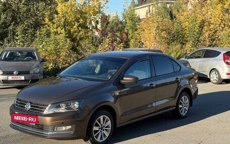 Volkswagen Polo VI (EU Market), 2015 год, 1 300 000 рублей, 7 фотография