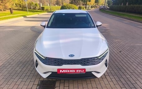 KIA K5, 2020 год, 2 700 000 рублей, 6 фотография