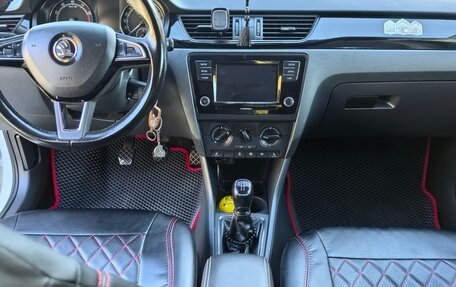 Skoda Rapid I, 2018 год, 1 600 000 рублей, 11 фотография