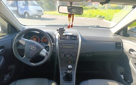 Toyota Corolla, 2010 год, 770 000 рублей, 9 фотография