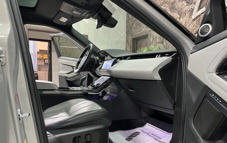 Land Rover Range Rover Evoque II, 2019 год, 4 178 000 рублей, 10 фотография