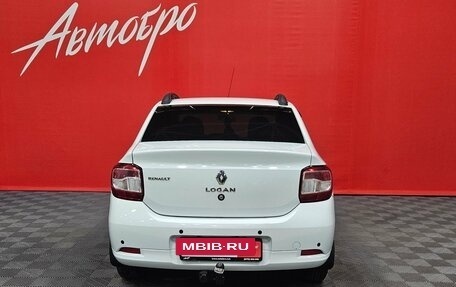 Renault Logan II, 2017 год, 845 000 рублей, 4 фотография