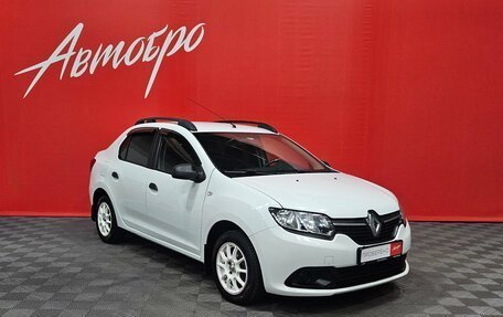 Renault Logan II, 2017 год, 845 000 рублей, 7 фотография