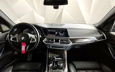 BMW X5, 2018 год, 6 400 000 рублей, 11 фотография