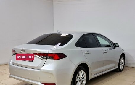 Toyota Corolla, 2019 год, 1 800 000 рублей, 5 фотография