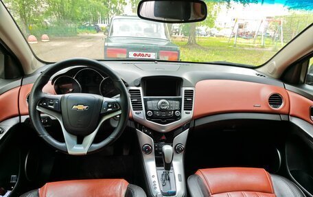 Chevrolet Cruze II, 2011 год, 600 000 рублей, 5 фотография