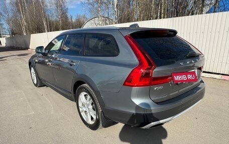 Volvo V90 Cross Country I рестайлинг, 2017 год, 2 845 000 рублей, 5 фотография