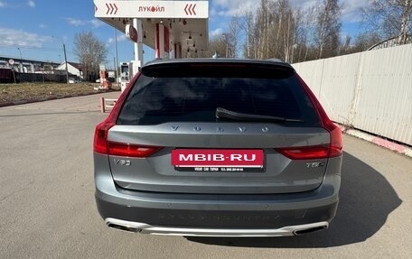 Volvo V90 Cross Country I рестайлинг, 2017 год, 2 845 000 рублей, 6 фотография
