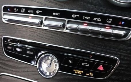 Mercedes-Benz C-Класс, 2017 год, 1 790 000 рублей, 24 фотография