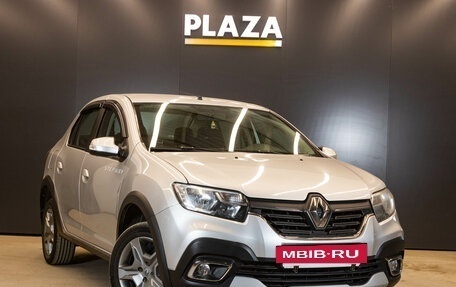 Renault Logan II, 2019 год, 990 000 рублей, 2 фотография