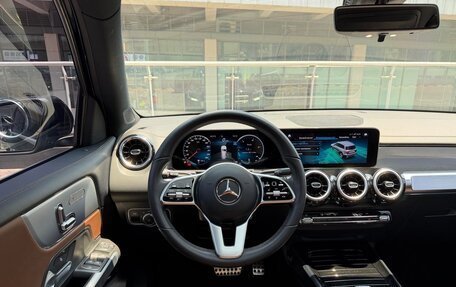 Mercedes-Benz GLB, 2022 год, 1 920 000 рублей, 12 фотография