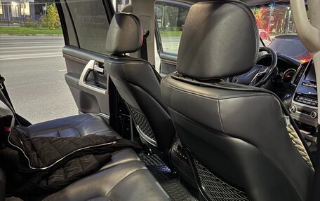 Toyota Land Cruiser 200, 2017 год, 6 000 000 рублей, 13 фотография