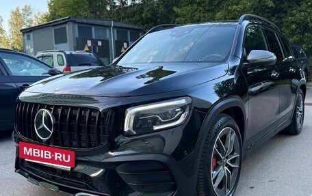 Mercedes-Benz GLB AMG, 2021 год, 4 600 000 рублей, 2 фотография