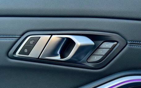 BMW 3 серия, 2020 год, 3 690 000 рублей, 26 фотография