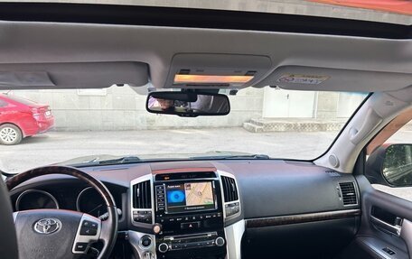 Toyota Land Cruiser 200, 2013 год, 3 200 000 рублей, 7 фотография