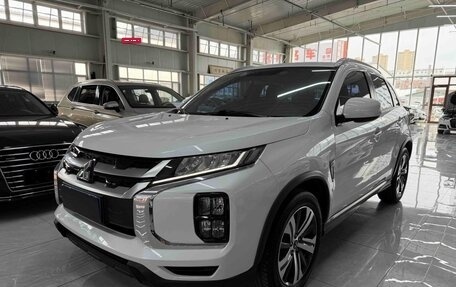 Mitsubishi ASX I рестайлинг, 2022 год, 1 515 000 рублей, 3 фотография