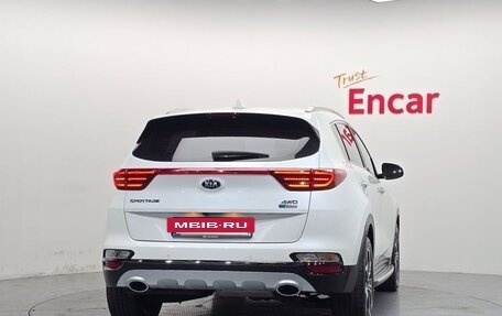 KIA Sportage IV рестайлинг, 2020 год, 2 300 000 рублей, 4 фотография