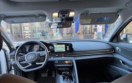 Hyundai Elantra, 2025 год, 1 920 000 рублей, 6 фотография