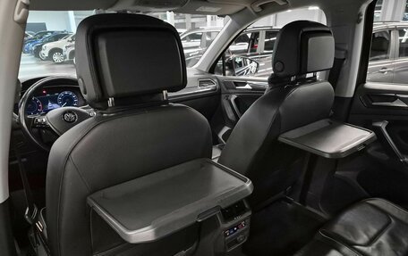 Volkswagen Tiguan II, 2017 год, 2 199 000 рублей, 22 фотография