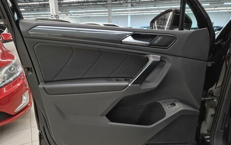 Volkswagen Tiguan II, 2017 год, 2 199 000 рублей, 20 фотография