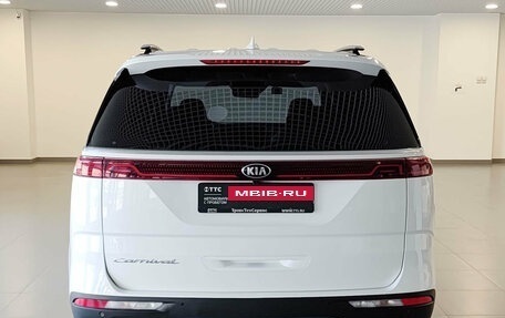 KIA Carnival, 2021 год, 3 700 000 рублей, 7 фотография