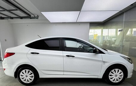 Hyundai Solaris II рестайлинг, 2015 год, 855 000 рублей, 4 фотография