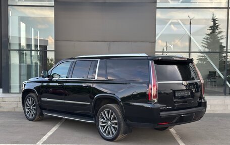 Cadillac Escalade IV, 2016 год, 3 900 000 рублей, 3 фотография