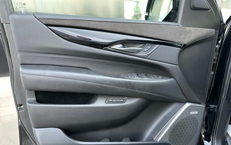 Cadillac Escalade IV, 2016 год, 3 900 000 рублей, 10 фотография