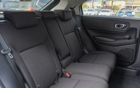 Honda Vezel, 2021 год, 2 120 000 рублей, 13 фотография