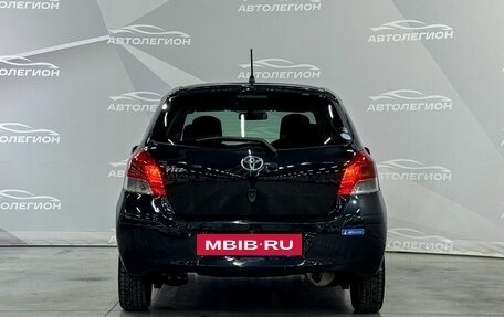 Toyota Vitz, 2010 год, 750 000 рублей, 4 фотография