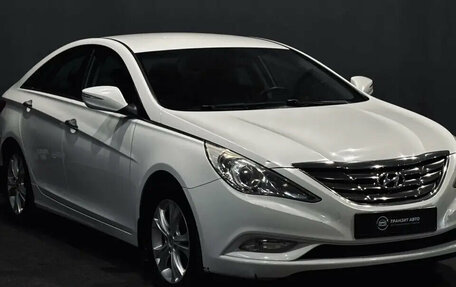 Hyundai Sonata VI, 2011 год, 949 000 рублей, 3 фотография