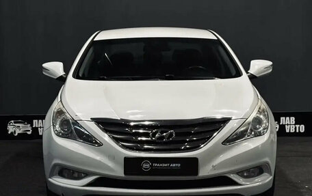 Hyundai Sonata VI, 2011 год, 949 000 рублей, 2 фотография