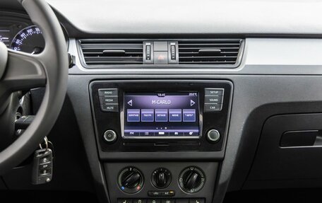 Skoda Rapid I, 2016 год, 998 000 рублей, 18 фотография