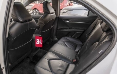Toyota Camry, 2022 год, 2 799 000 рублей, 11 фотография