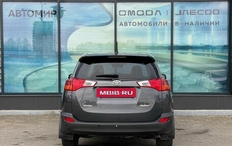 Toyota RAV4, 2014 год, 1 805 000 рублей, 6 фотография