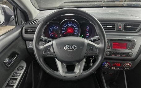 KIA Rio III рестайлинг, 2015 год, 889 000 рублей, 17 фотография