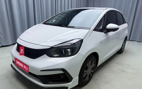 Honda Fit, 2022 год, 900 000 рублей, 1 фотография