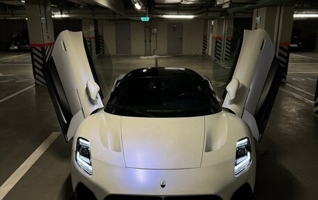 Maserati MC20, 2021 год, 20 000 000 рублей, 1 фотография