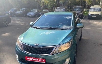 KIA Rio III рестайлинг, 2013 год, 800 000 рублей, 1 фотография